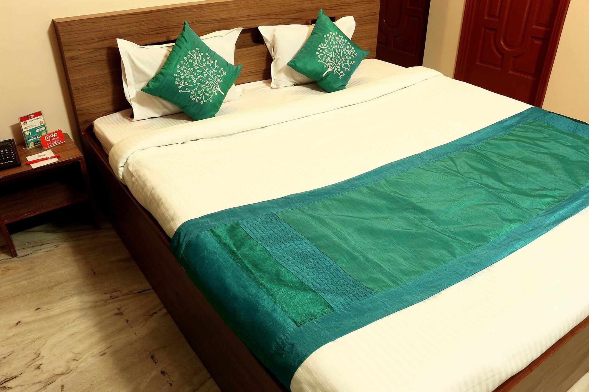 Oyo Rooms Salt Lake Sector 3 Near Gd Island โกลกาตา ภายนอก รูปภาพ