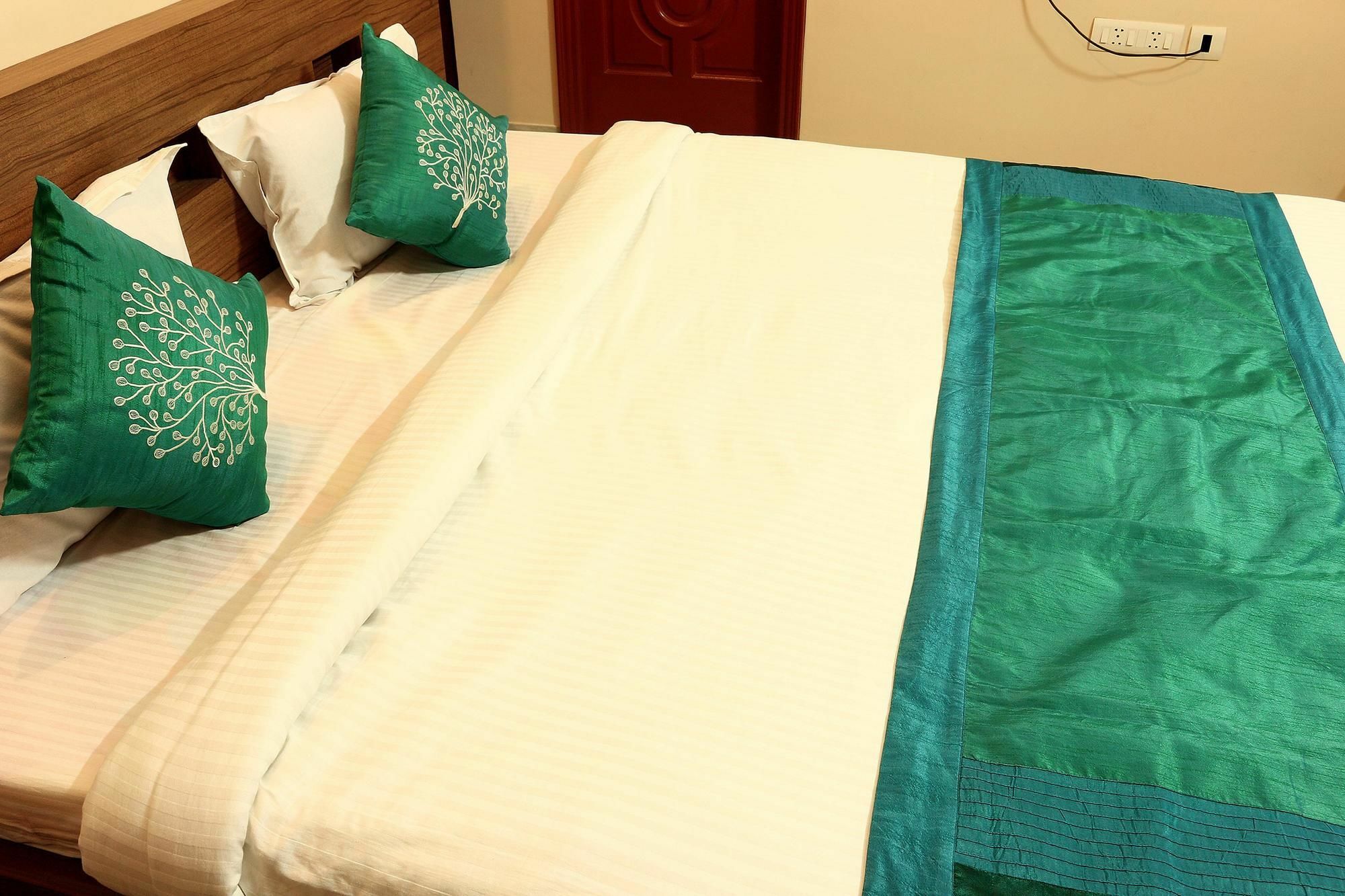 Oyo Rooms Salt Lake Sector 3 Near Gd Island โกลกาตา ภายนอก รูปภาพ